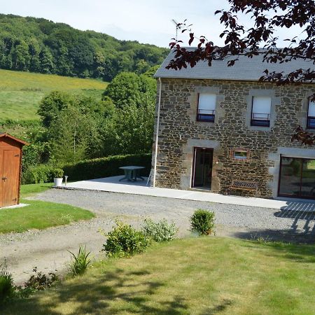 Cosy Chalet With Private Garden In Normandy Isigny-le-Buat Buitenkant foto