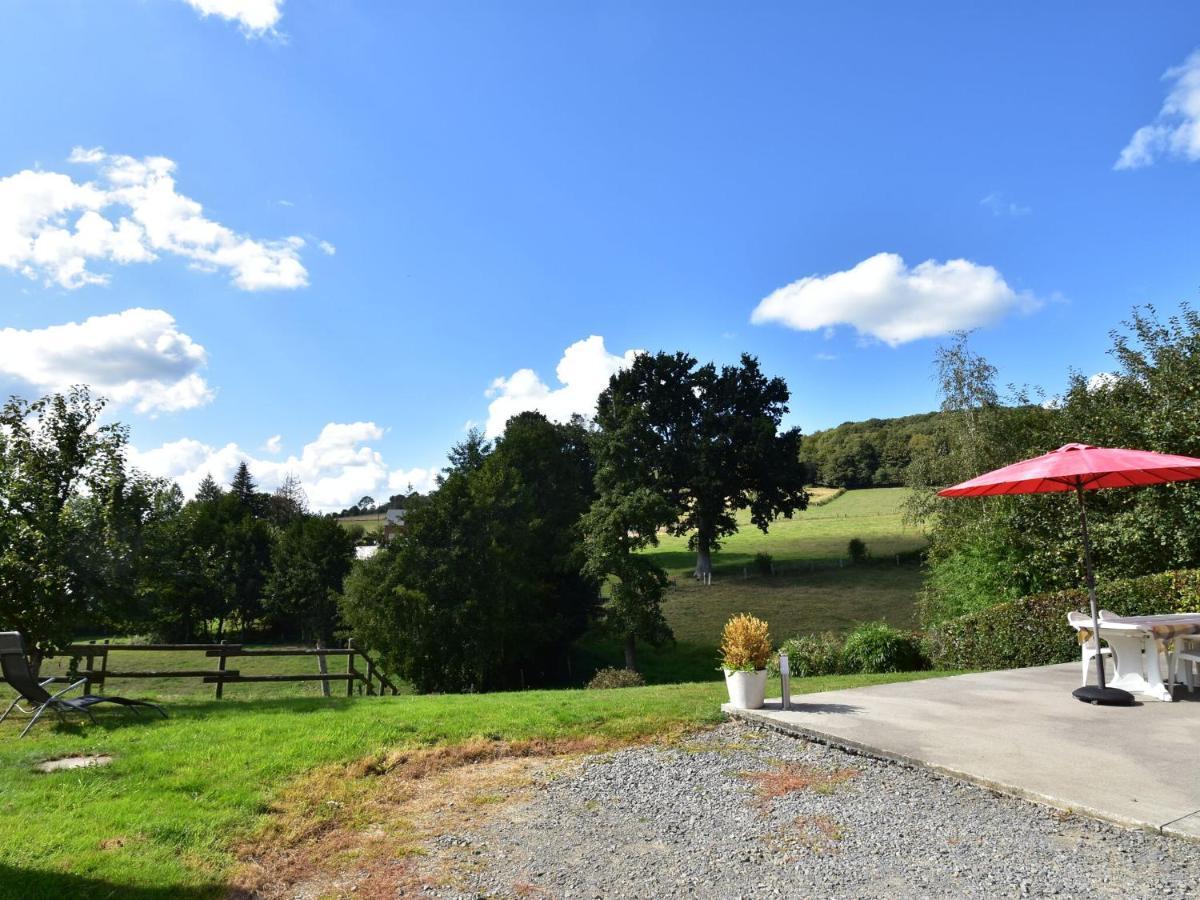 Cosy Chalet With Private Garden In Normandy Isigny-le-Buat Kamer foto
